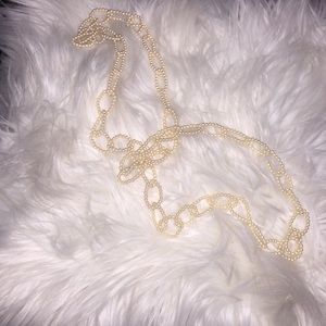 Long pearl necklace